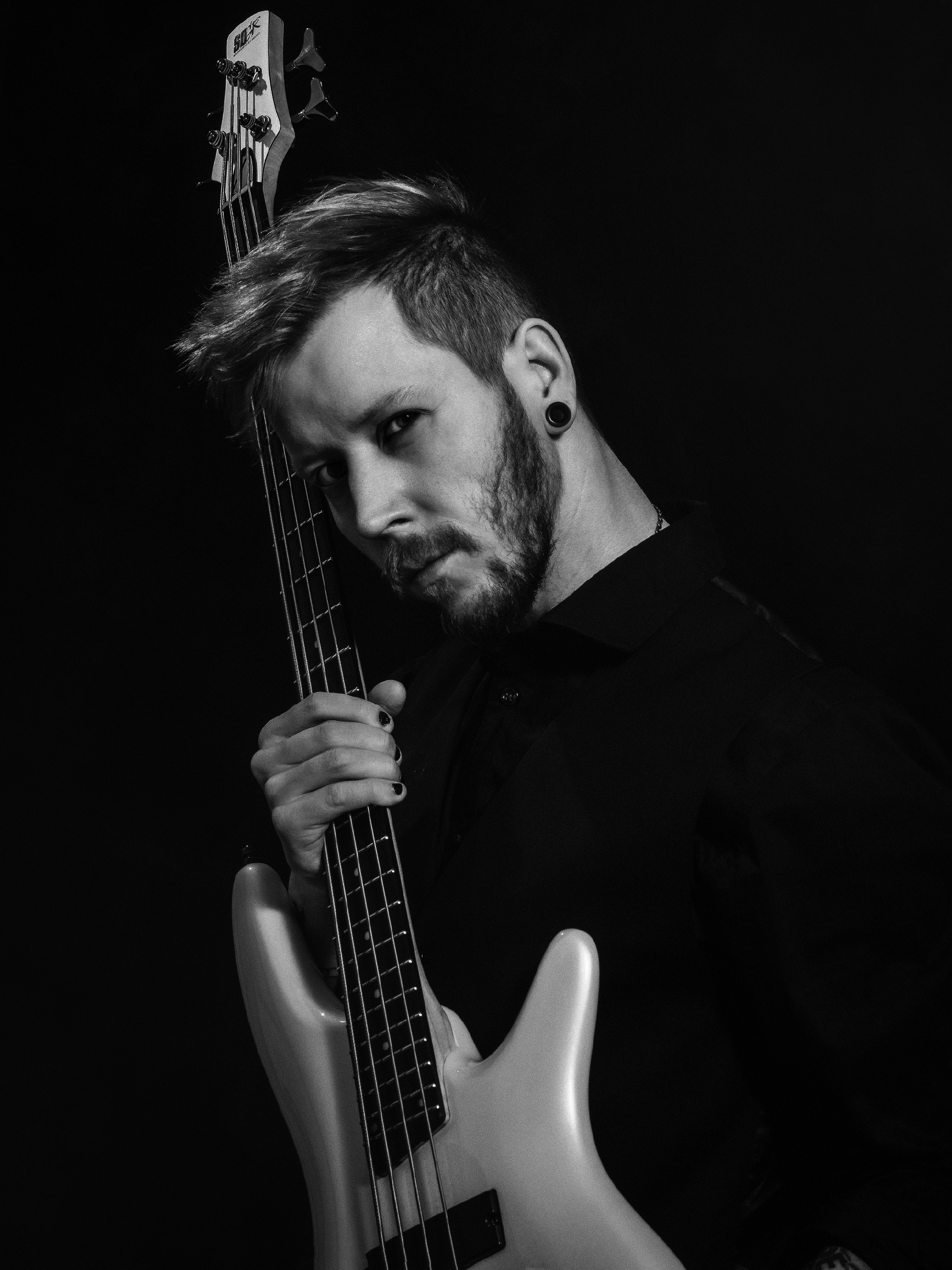 Haastattelussa: Damon Wolf, muusikko