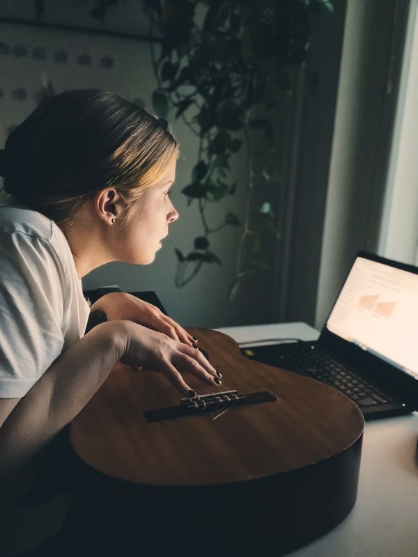 Miten sovittaa musiikkiharrastus osaksi arkea?